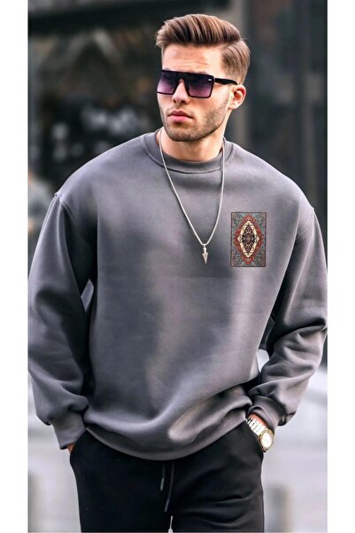 CAST COLLECTİON Ανδρικό φούτερ με στάμπα Nardogri με σχέδιο χαλιού και λαιμόκ...