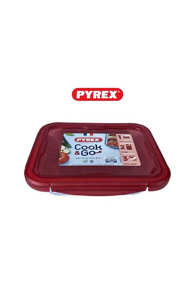 Pyrex Cook&Go 0.8L Rectangle Storage Dish with Airtight Lid - RED