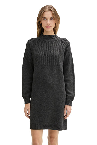 Tom Tailor Denim Pletené falešné šaty s výstřihem