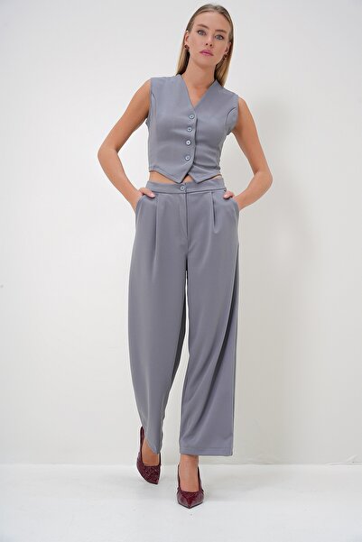Trend Alaçatı Stili Női szürke V-nyakú elöl gombos mellény és dupla zsebes Palazzo nadrág szett ALC-X12874