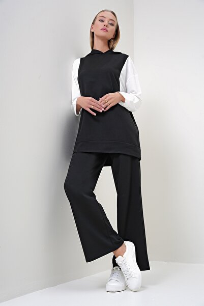 Trend Alaçatı Stili بدلة رياضية نسائية بغطاء للرأس باللون الأسود ومزودة بخيطي...