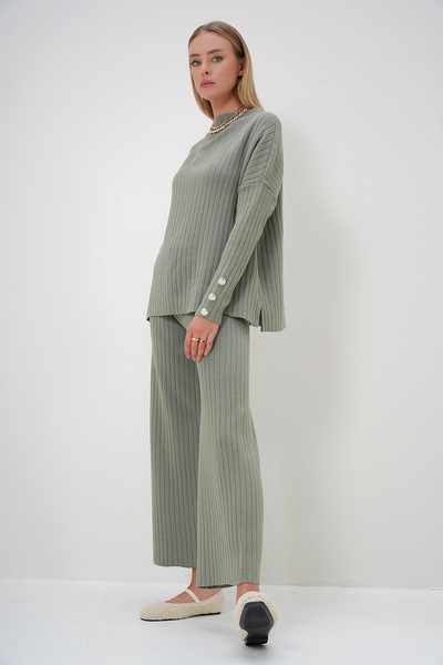 Trend Alaçatı Stili Women's Khaki Stand Collar Low Sleeve Knitwear Trousers and Blouse Set Alc-X12832