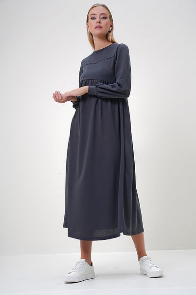 Trend Alaçatı Stili Women's Dark Gray Crew Neck Waist-Seated Two-Yarn Dress Alc-X12808