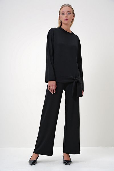 Trend Alaçatı Stili Women's Black Crew Neck Tie Detailed Modal Fabric Long Blouse and Trousers Suit Alc-X12880
