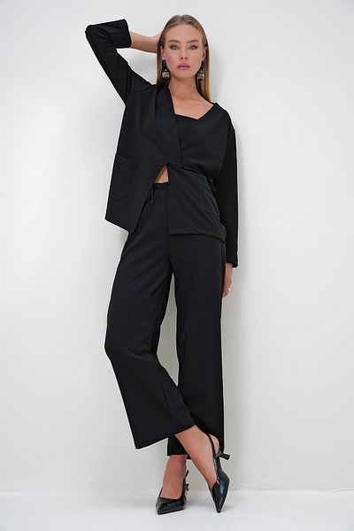 Trend Alaçatı Stili Black Double-Breasted Collar and Tie Detailed Double Pocket Women's Jacket and Trousers Set - Alc-X12896