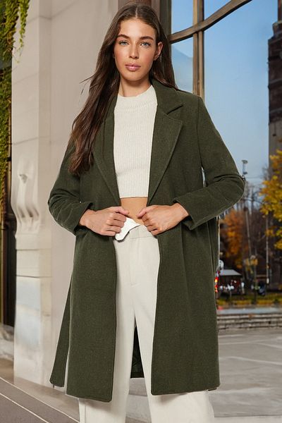Trendyol Collection Khakifarbener, langer Wollmantel mit Gürtel und Stempelmuster TWOAW20KB0033
