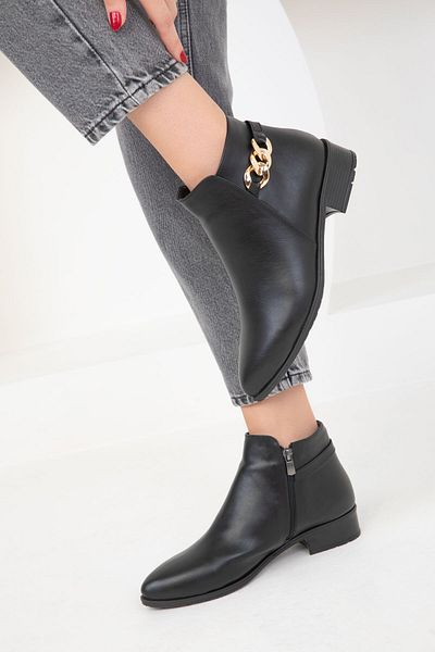SOHO Schwarze Stiefel und Booties für Damen 16536