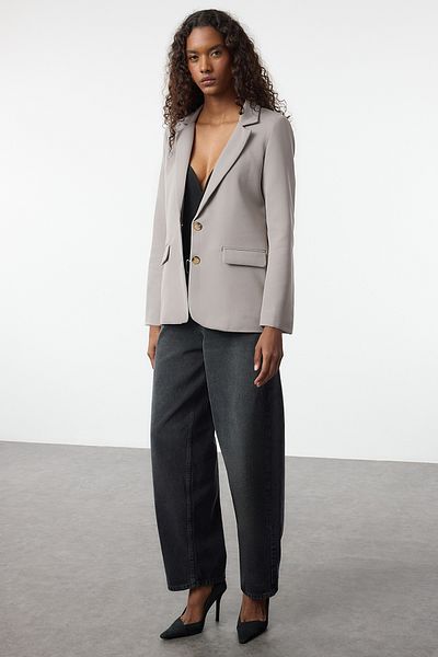 Trendyol Collection Graue, normal gefütterte, geknöpfte, gewebte Blazerjacke TWOAW22CE0046