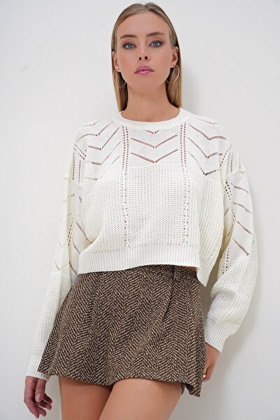 Trend Alaçatı Stili Дамски трикотажен пуловер с кръгло деколте в цвят екрю с ...