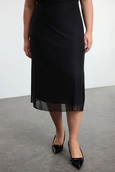 Trendyol Curve Fekete A-vonalú sima tüll kötött nagyméretű szoknya TBBAW25AZ00006