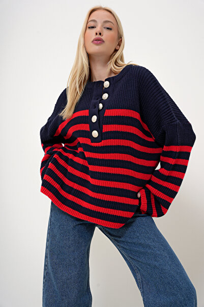 VAGGON Navy Blue-Red Striped Crew Neck Knitwear Winter Sweater - Gold Button Prm1090
