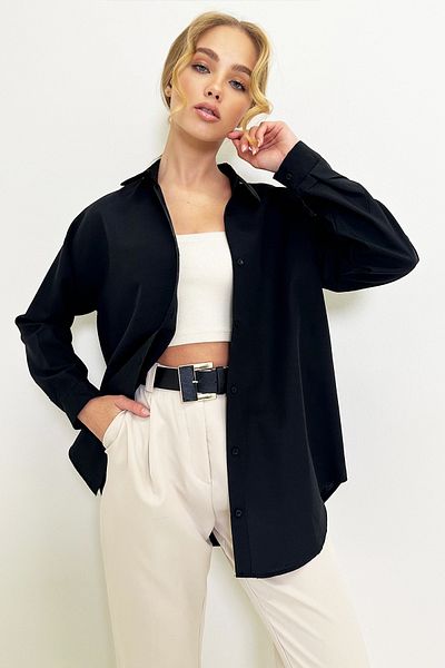 Trend Alaçatı Stili Schwarzes, übergroßes, langes, gewebtes Hemd für Damen ALC-X6828