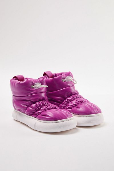 TRENDYOL SHOES Fukszia varrás részletes, rugalmas talpú kislány gyerek gyerek otthoni csizma TAKAW25ER00011