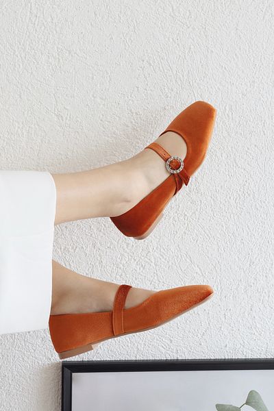POLKA STORE Velvet Velvet Closed Back Single Band Square Toe Women's Ballerina Shoes with Helmet Mary Jane