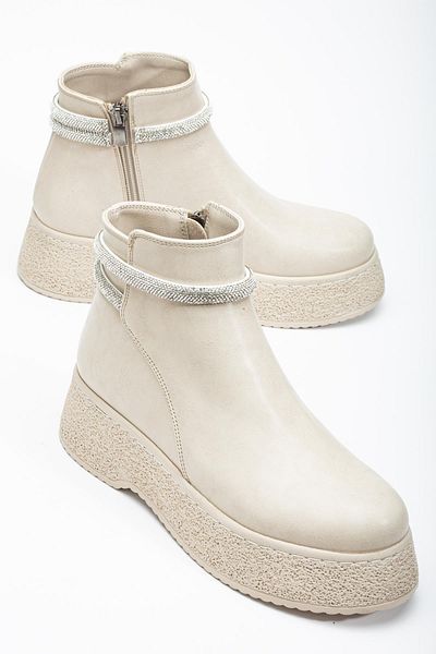 Dilimler Ayakkabı Beige Women's Boots - Thick Sole, Artificial Leather, Stone Detailed, Laceless