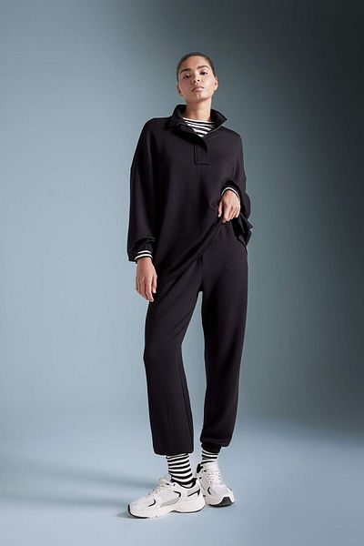 DeFacto Fit Sportsman Jogger tepláková súprava - Estetický modal s dvojitým vreckom B1794ax24au