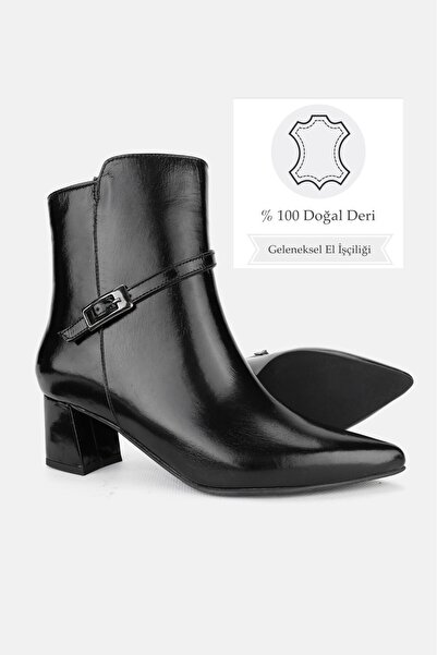 TUNAELLİ KADIN SİYAH RUGAN HAKİKİ DERİ 35-41 NUMARA KISA TOPUKLU SİVRİ BURUNLU BOT & BOOTİE
