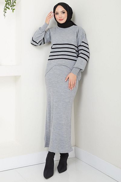 hafsamina Γκρι ριγέ πλεκτά Gilet πουλόβερ και τοπ σετ - HM2596