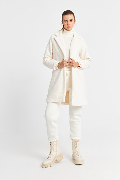 Ecrou Women's Ecru Oversize Boucle Coat