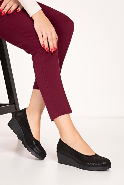 Gondol Hakiki Deri Dolgu Topuk Günlük Anne Ayakkabı Ell.6806