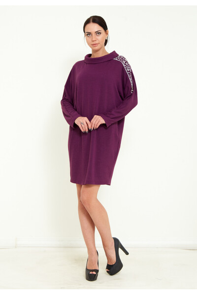 Favori Tekstil Kadın Taş Işlemeli Tasarım Midi Elbise