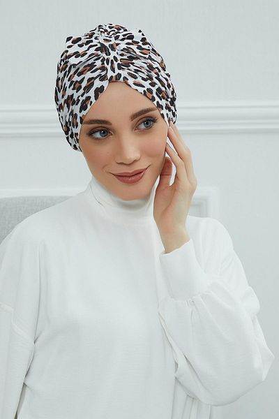 Aisha's Design نموذج B-7yd بونيه منقوش بفيونكة أمامية