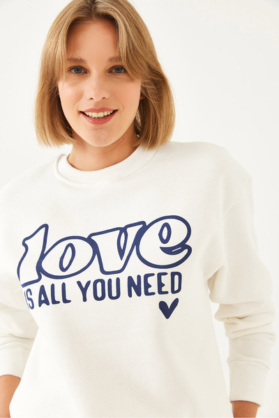 Bianco Lucci Women's Loose Cut Round Collar Sweatshirt Mbhs022 60601022