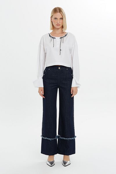 GİZİA White Blouse with Bead and Stone Detail on the Collar
