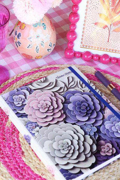 Victoria's Journals 192 Pages Secret Spiral Notebook - 96 Sheets, 17x24 Cm, 90gr.Dotted