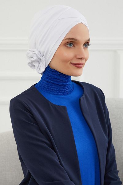 Aisha's Design Rose Cross Bonnet - B-26 Model