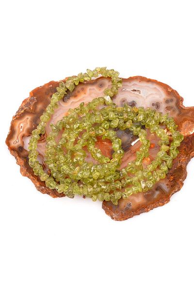 Taş Sandığı Zebercet Stone Unshaped String - Peridot Stone