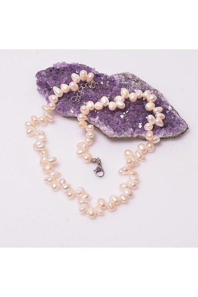 Taş Sandığı Chewing Gum Pearl Necklace - Unshaped and Steel Material