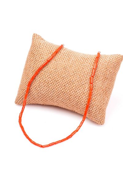 Taş Sandığı Unpainted Red Coral Necklace