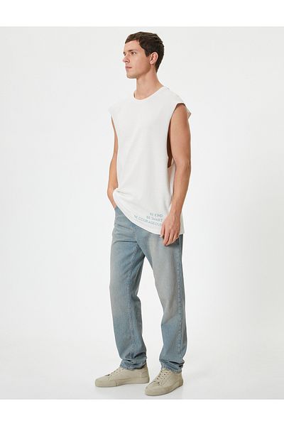 Koton Ärmelloses Baumwoll-T-Shirt mit Rundhalsausschnitt – Basic-Slogan bedruckt