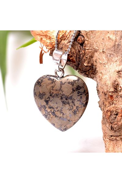 Taş Sandığı Pyrite Stone Heart Shaped Necklace