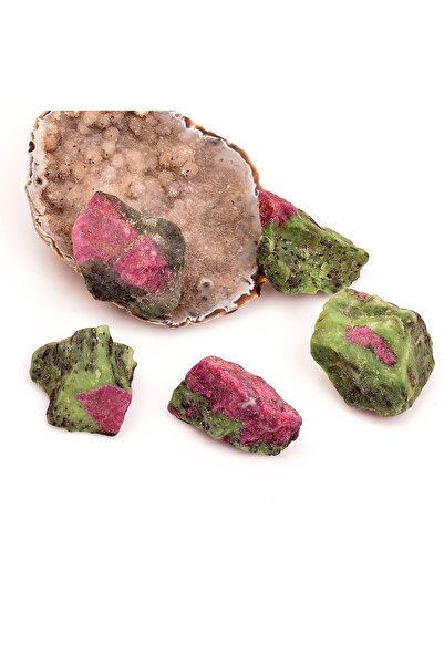 Taş Sandığı İşlenmemiş Anyolit Taşı Kütle