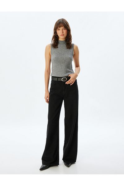 Koton Sleeveless Stand Collar Knitwear Sweater