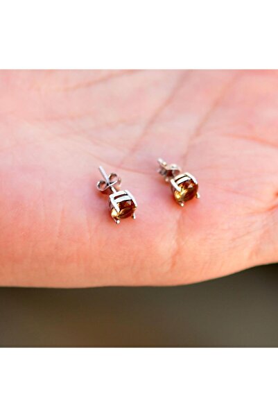 Taş Sandığı Sentetik Zultanit Taşı Gümüş Küpe - Işığa Göre Renk Değiştiren Ürün