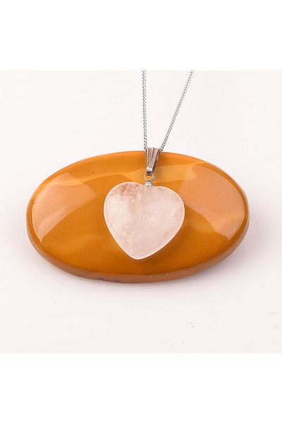 Taş Sandığı Crystal Quartz Stone Heart Necklace
