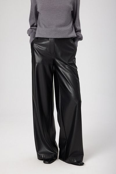 Mısırlı Women's Black Faux Leather Trousers