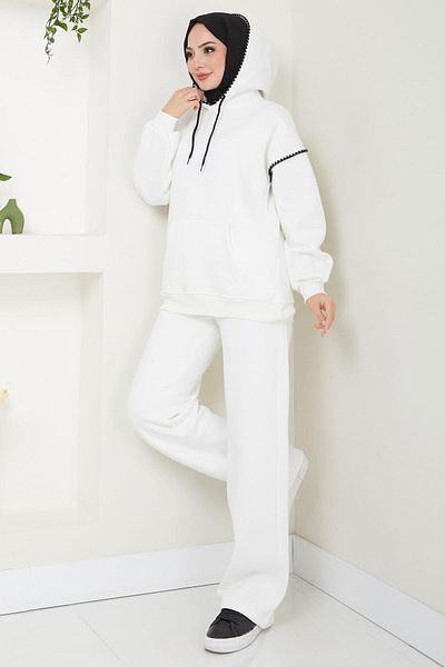 hafsamina White Shepherd Embroidered Hooded Tracksuit Set - Three Thread Hm2579