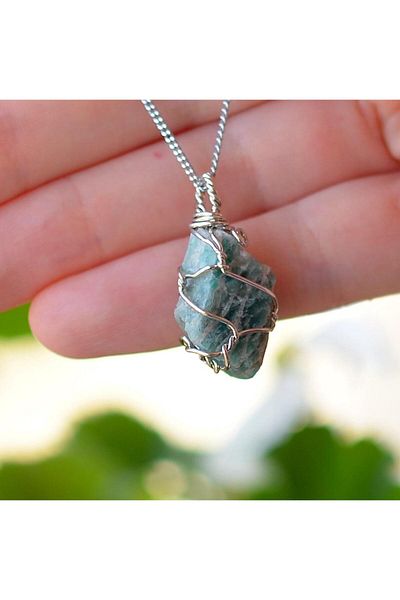 Taş Sandığı Raw Amazonite Stone Necklace with Wire Wrap
