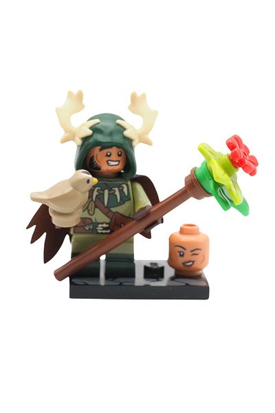 LEGO Minifigure 71047 Dungeons Dragons Mini Figure - Halfling Druid