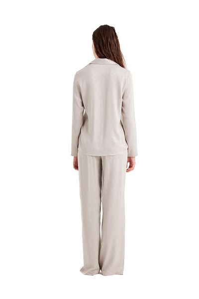 Blackspade Σετ Πιτζάμες Μπεζ Σατέν - 100% Viscose, Μακρυμάνικο, Μπροστινό Κουμπί C8T8N4O06