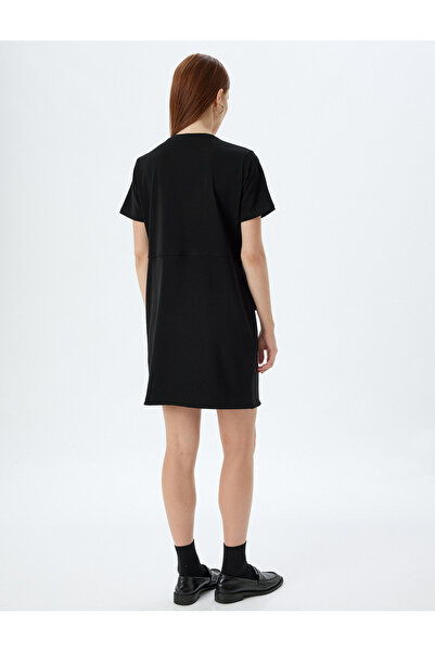 Koton Mini Kısa Kollu Elbise Yuvarlak Yaka Kapaklı Cep Detaylı