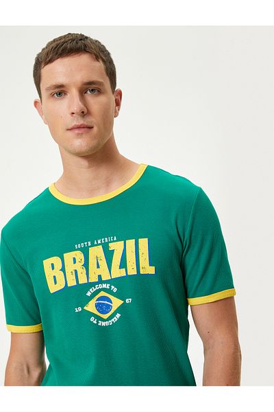 Koton Slim Fit T-Shirt Slogan με εμπριμέ κοντό μανίκι με λεπτομέρεια γραμμής λαιμού