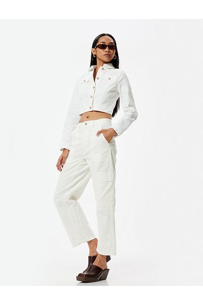 Koton Cargo-Jeans aus Baumwolle mit normaler Taille – gerades Bein mit Taschendetail