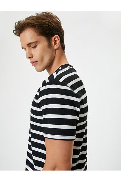 Koton Short Sleeve Crew Neck Slim Fit Striped T-Shirt