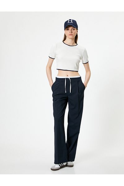 Koton Slim Fit Crop T-Shirt - Short Sleeve, Crew Neck, Camisole Color Contrast