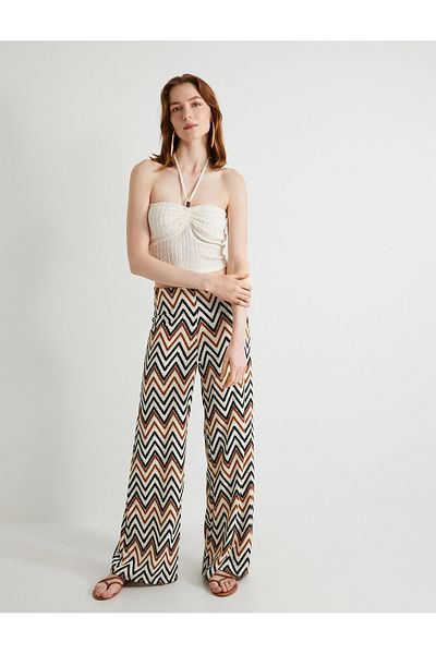 Koton Textured Crop Top - Halter Neck